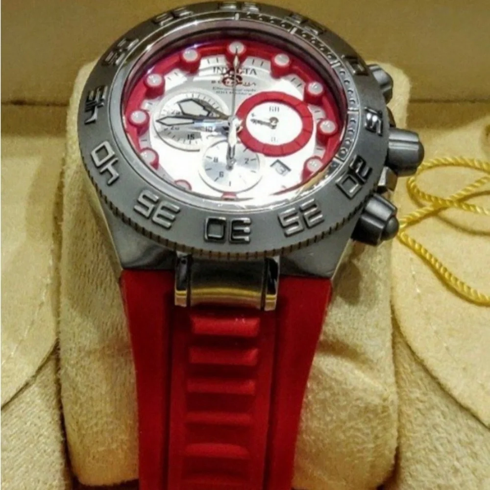 Invicta Subaqua Sporty Red Swiss Chrono Men's Watch